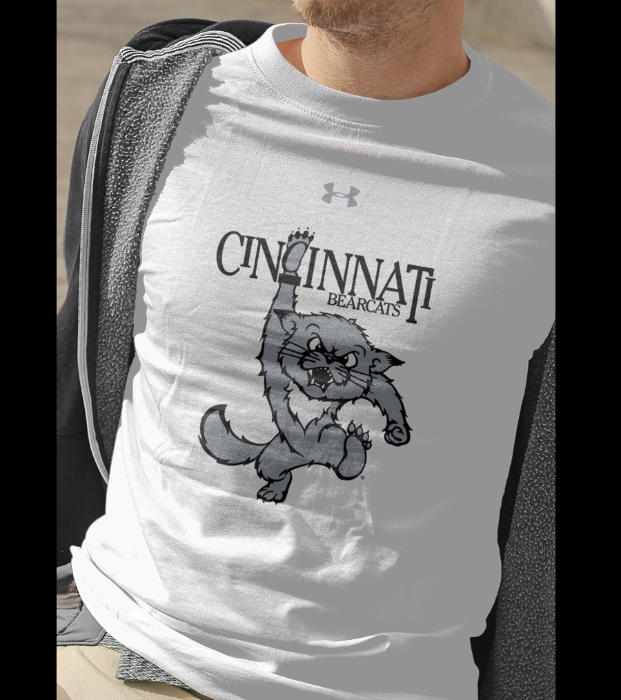 Under Armour Cincinnati Bearcats Koch Sporting Goods Merch T-Shirt