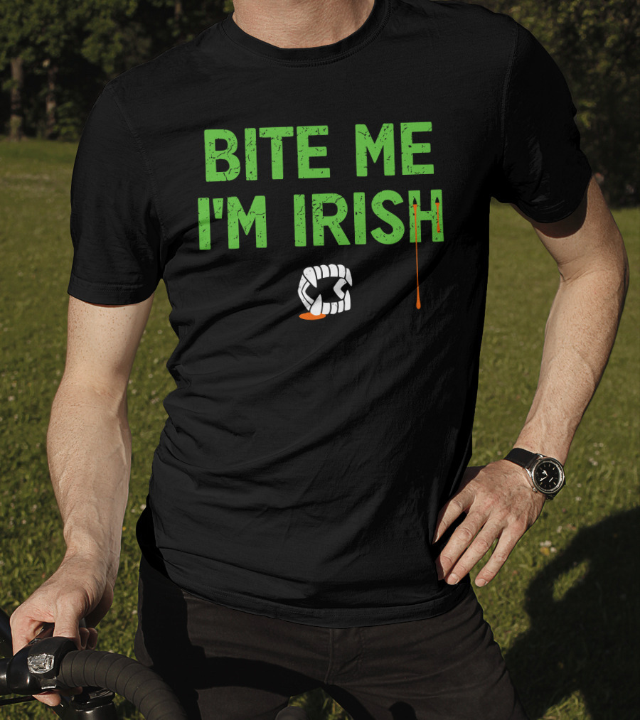 Tizzyent Bite Me I'm Irish With Dripping Blood And Fangs T-Shirt