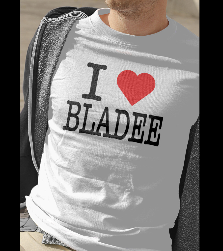 I Love Bladee Heart Symbol Fandom T-Shirt