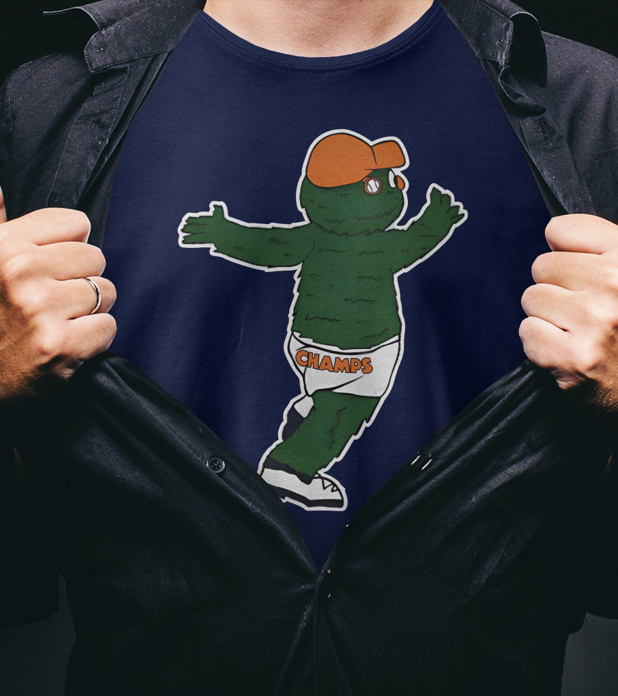 Streaking Champs Gator Mascot With Orange Cap And Shades T-Shirt