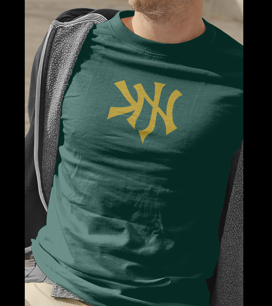 Knj Fanjoy Yankees Logo Green Gold T-Shirt