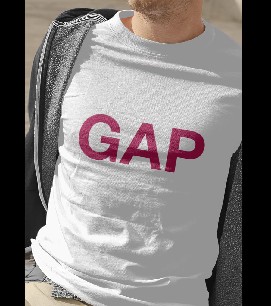 GAP T-Shirt