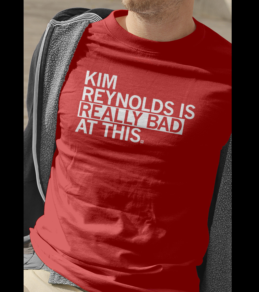 Kim Reynolds Is Really Bad At This T-Shirt