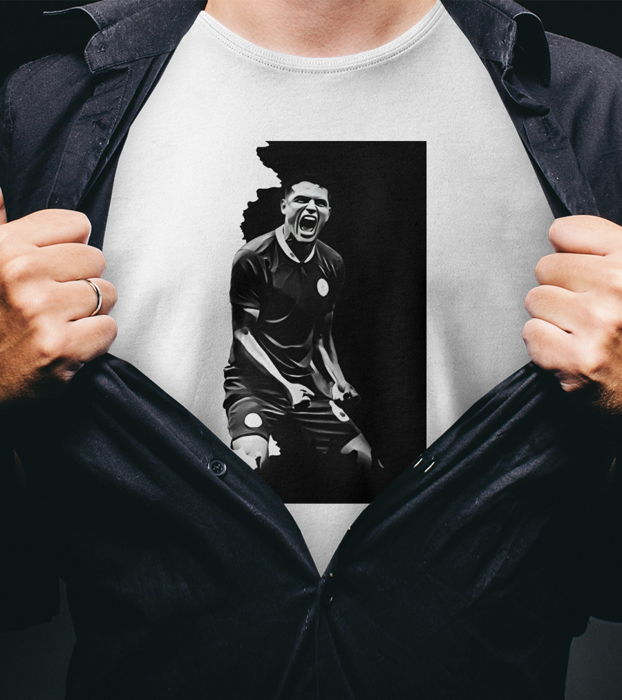 O Monstro Soccer Celebration Iconic Athlete Performance T-Shirt