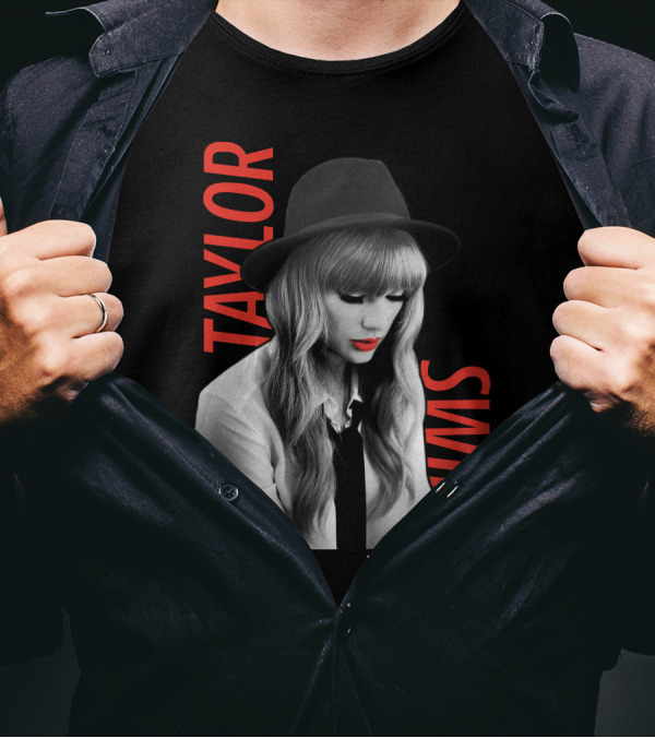 Taylor Swift And You Don't Know How Nice That Is T-Shirt