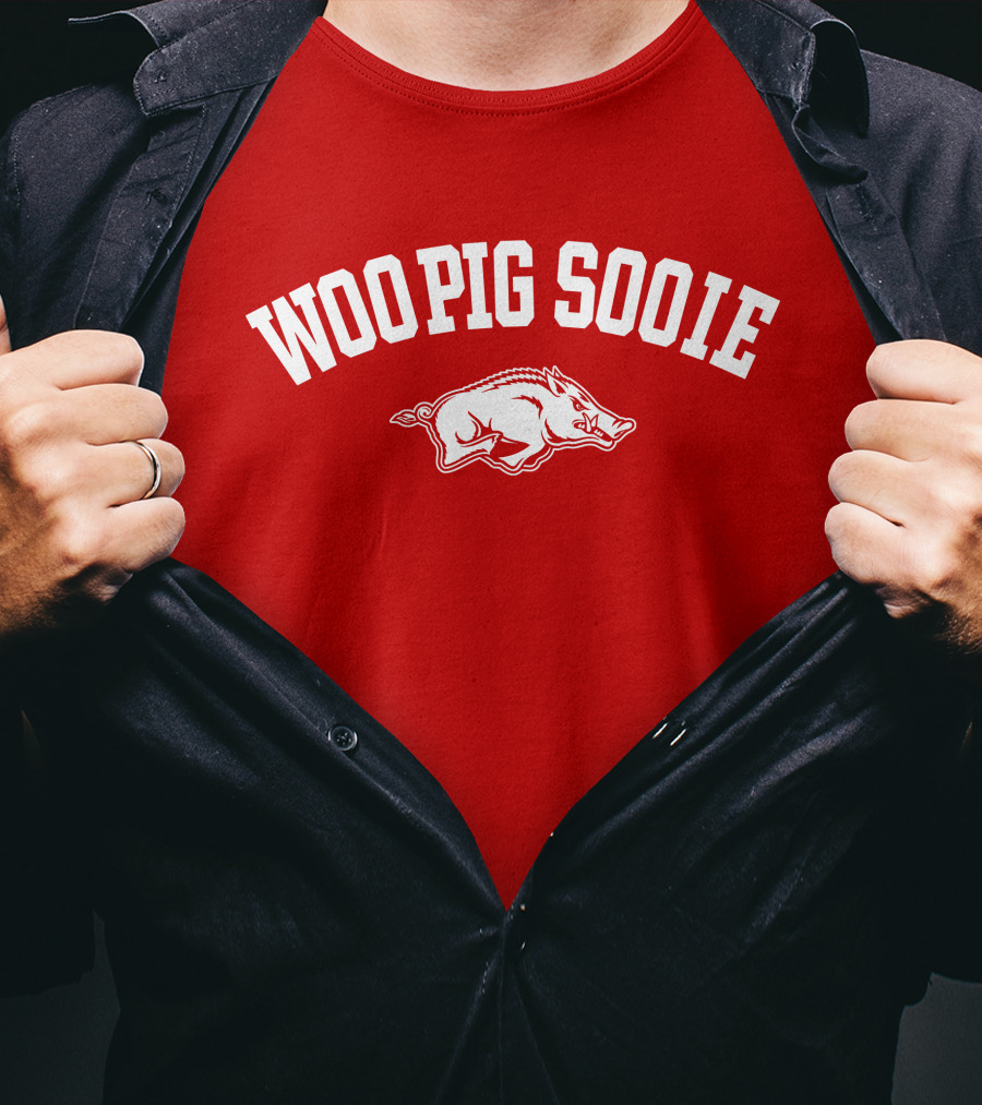 WOO PIG SOOIE Arkansas Razorbacks T-Shirt