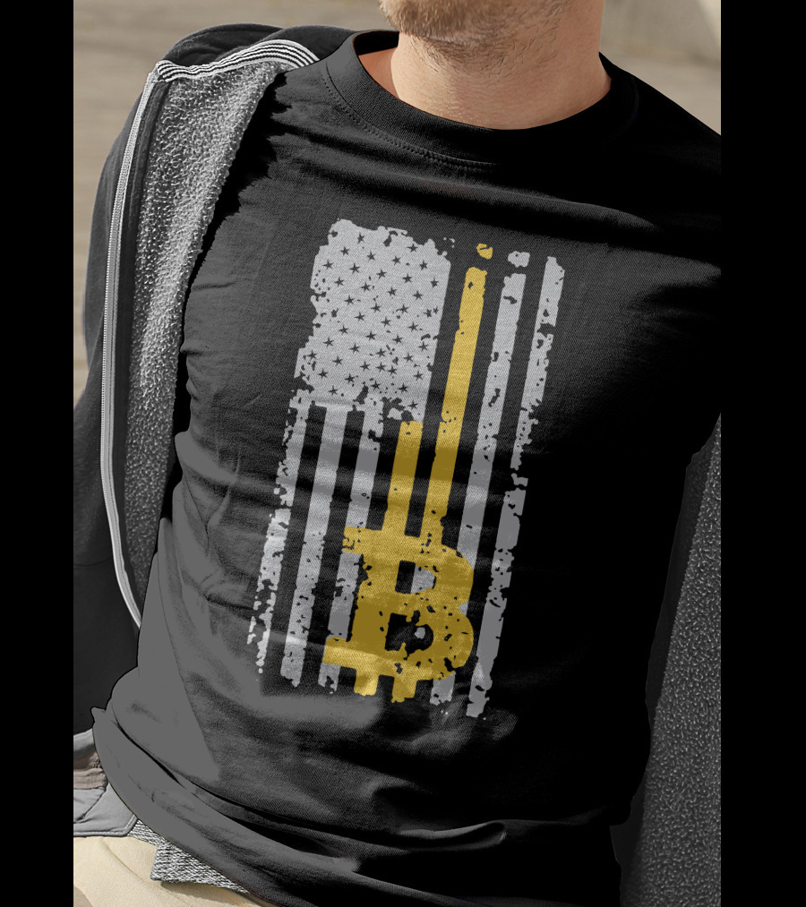 Bitcoin Logo On Distressed American Flag Background T-Shirt