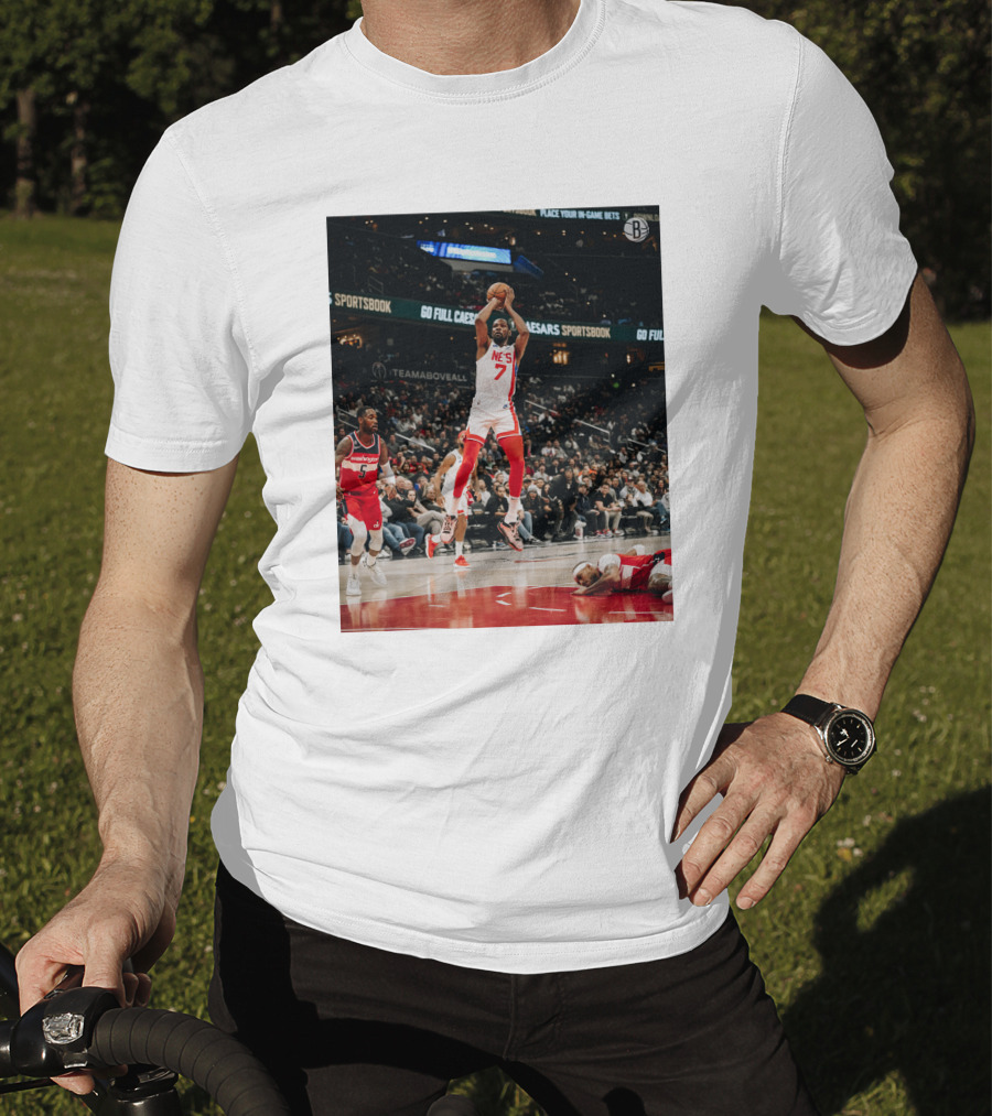 Kevin Durant Nets Dunk Against Washington Wizards NBA Action T-Shirt