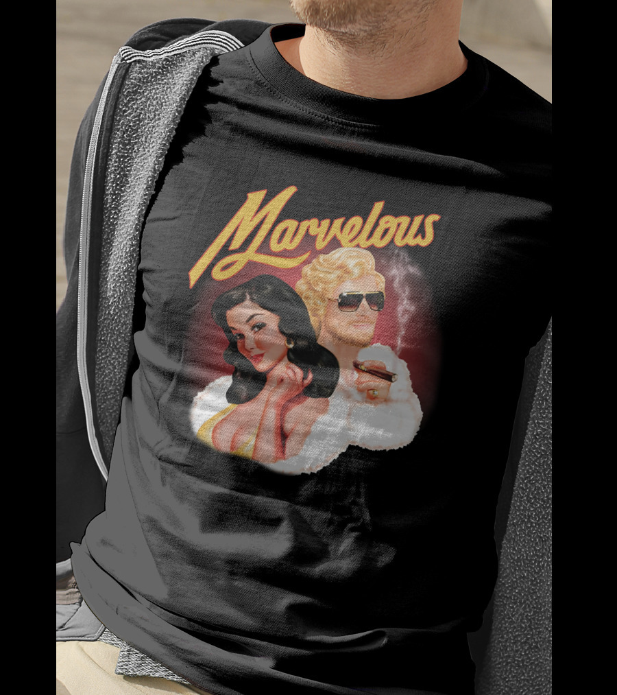 Marvelous Retro Style Couple With Cigars T-Shirt