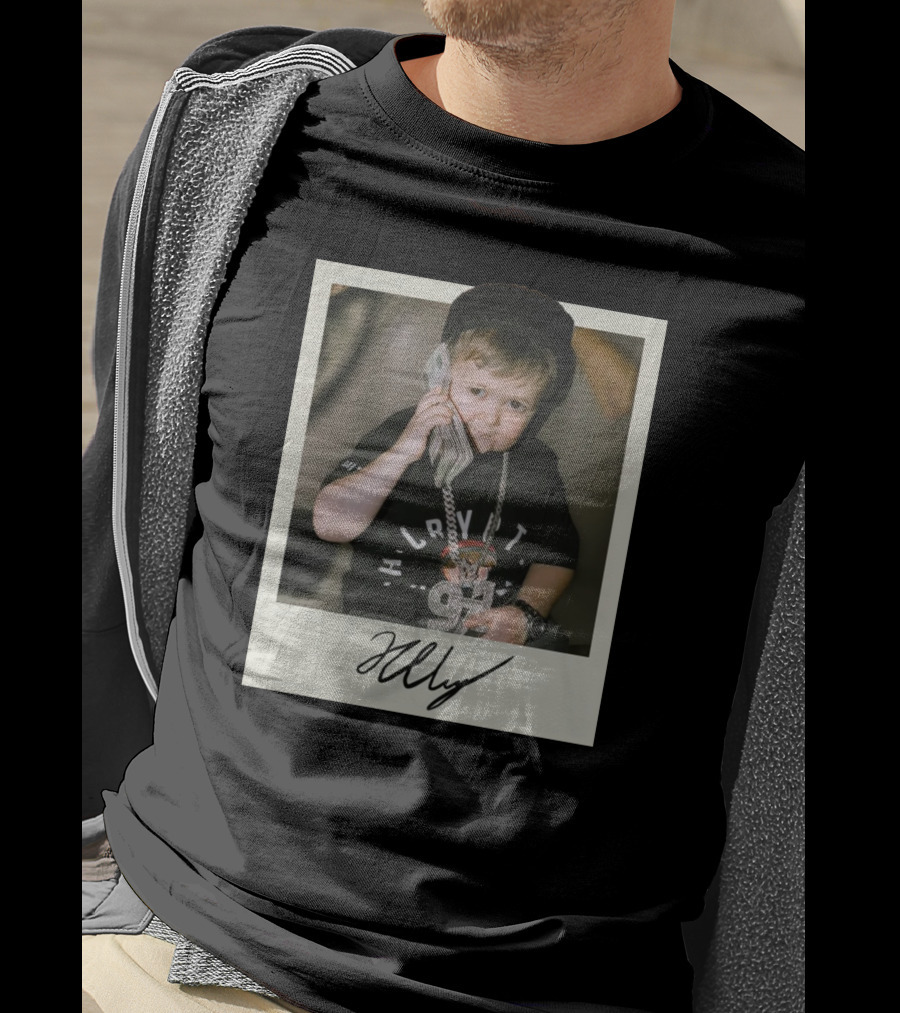 Hasbulla Polaroid Photograph With Signature And Phone Chain T-Shirt