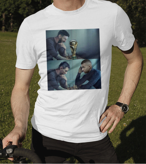 Lionel Messi And Kylian Mbappe Chess Match With FIFA World Cup Trophy T-Shirt