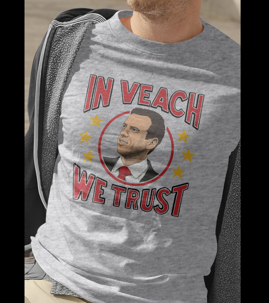 In Veach We Trust Red Tie Portrait With Yellow Stars T-Shirt