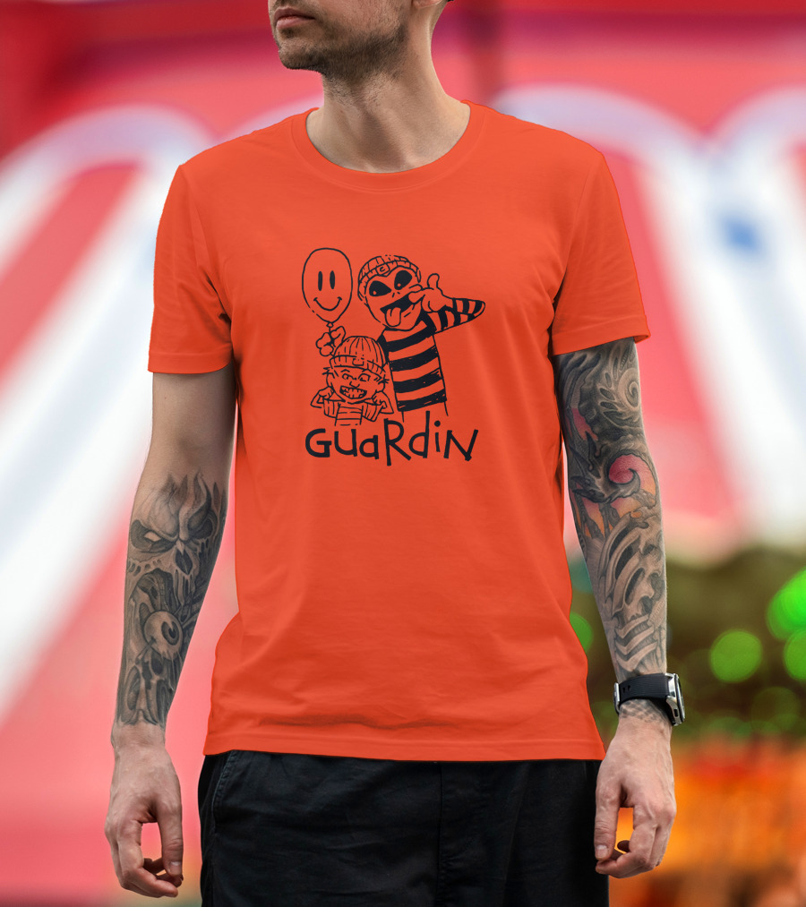 Calvin and Hobbs Guardin Graffiti Style Mischief Balloon T-Shirt