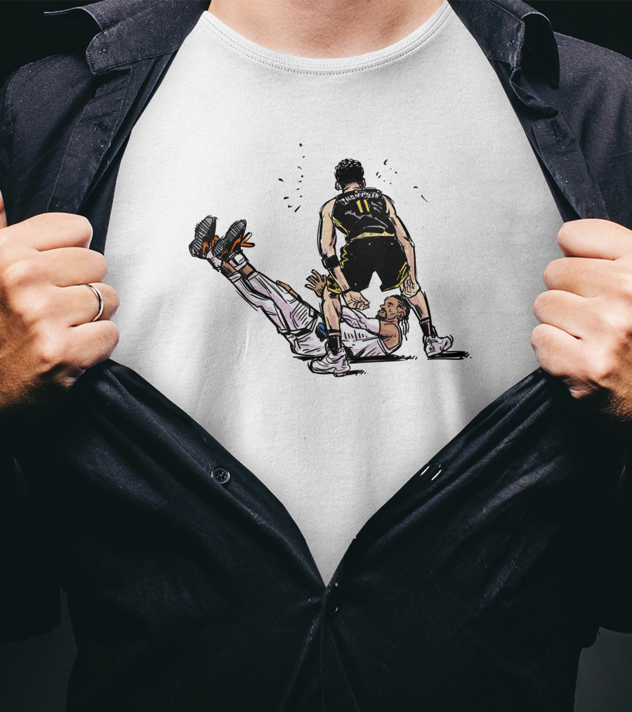 Luckymong Art Klay Thompson And Brooks Basketball Scene T-Shirt