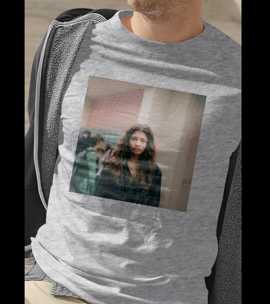 Labrinth Euphoria Season 2 Music Labrinth-Music Shop Rue Hallway Scene T-Shirt