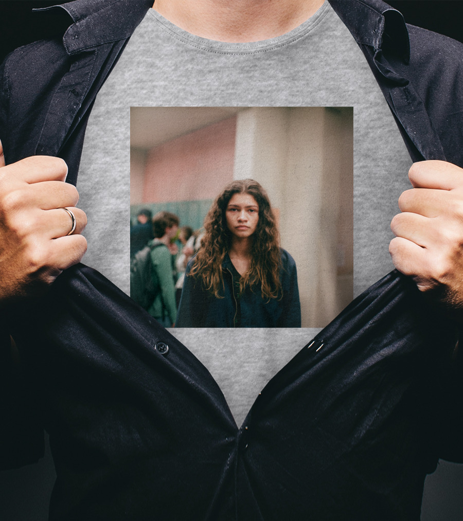 Labrinth Euphoria Season 2 Music Labrinth-Music Shop Rue Hallway Scene T-Shirt