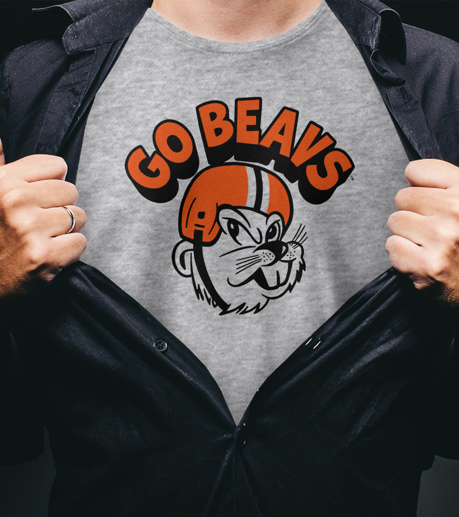Vintage OSU Go Beavs Football Beaver Mascot T-Shirt