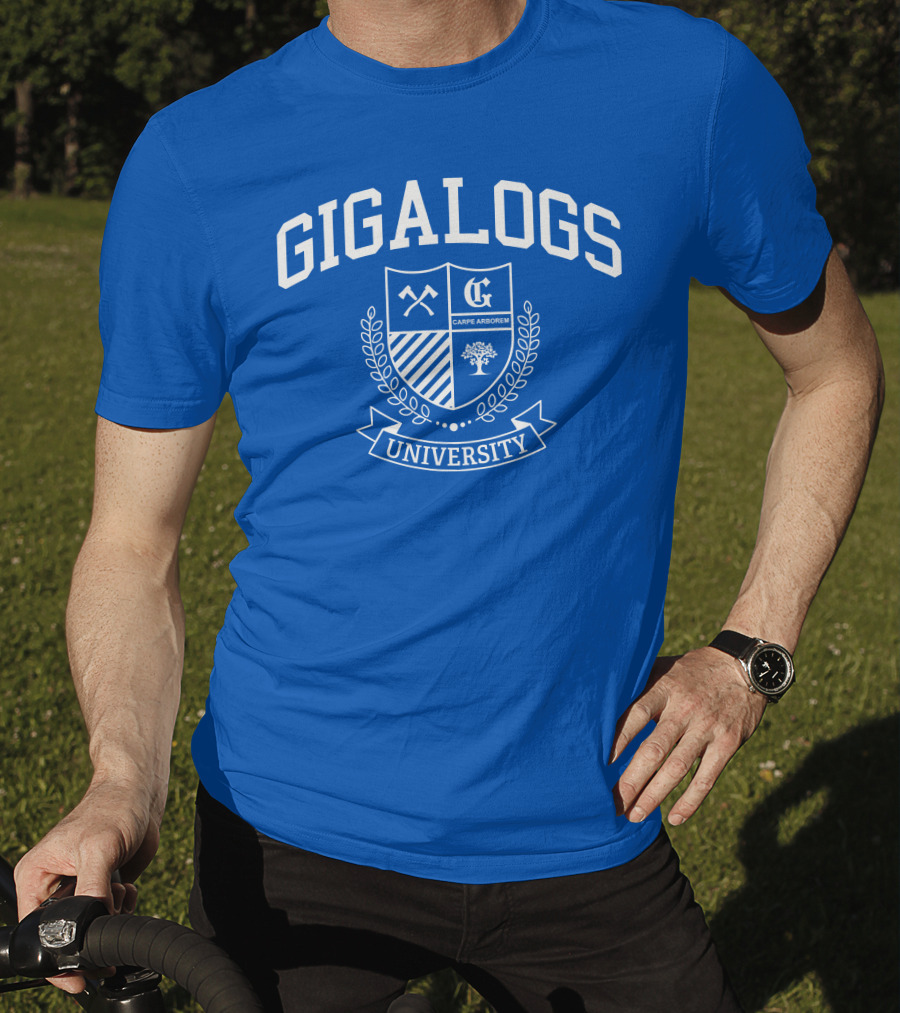 Gigalogs University Carpe Arborem Crest T-Shirt