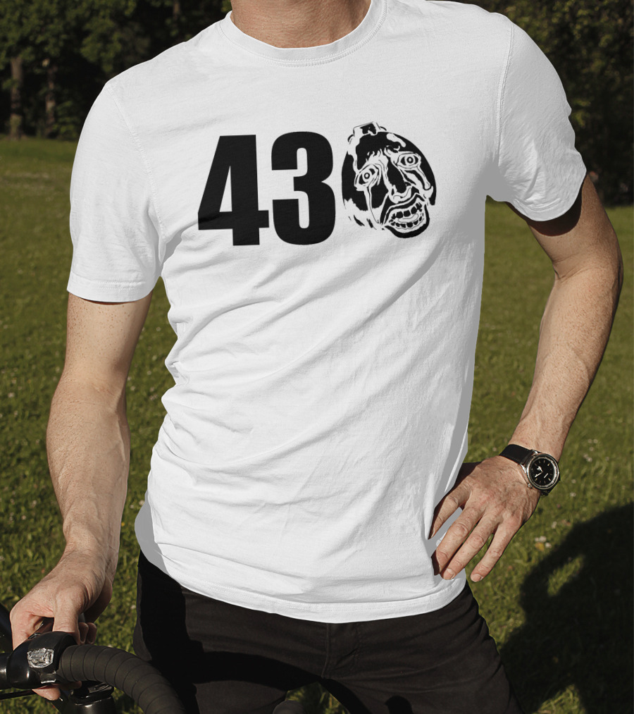 Robb Banks 430 Egg Face T-Shirt