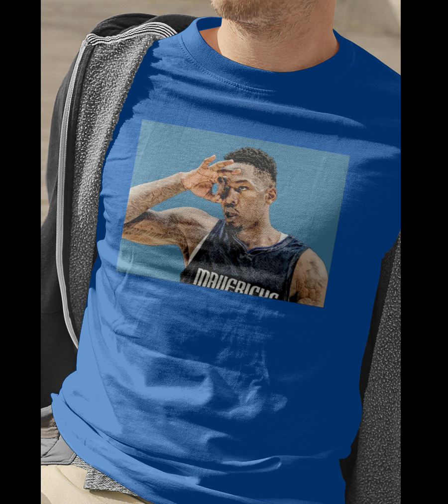 Dorian Finney Smith Mavericks Basketball DFS DraftKings T-Shirt