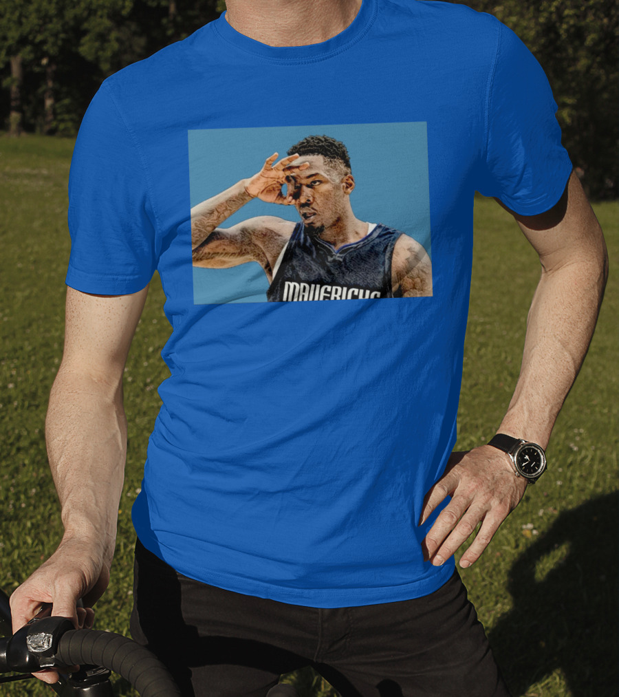 Dorian Finney Smith Mavericks Basketball DFS DraftKings T-Shirt
