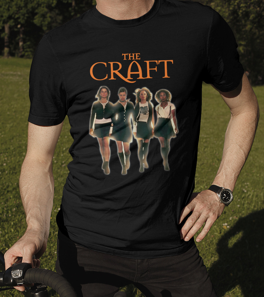 Mia Moore The Craft Movie Characters Walking Together T-Shirt