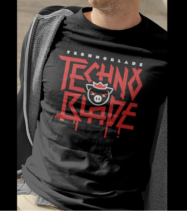 Technoblade Techno Blade Pig Crown Logo Gaming T-Shirt