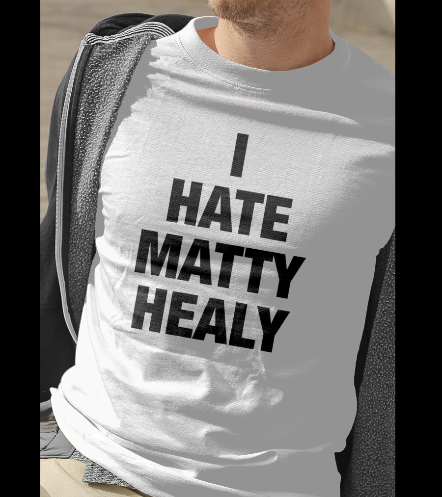 Emmyhartman Wearing I Hate Matty Healy T-Shirt