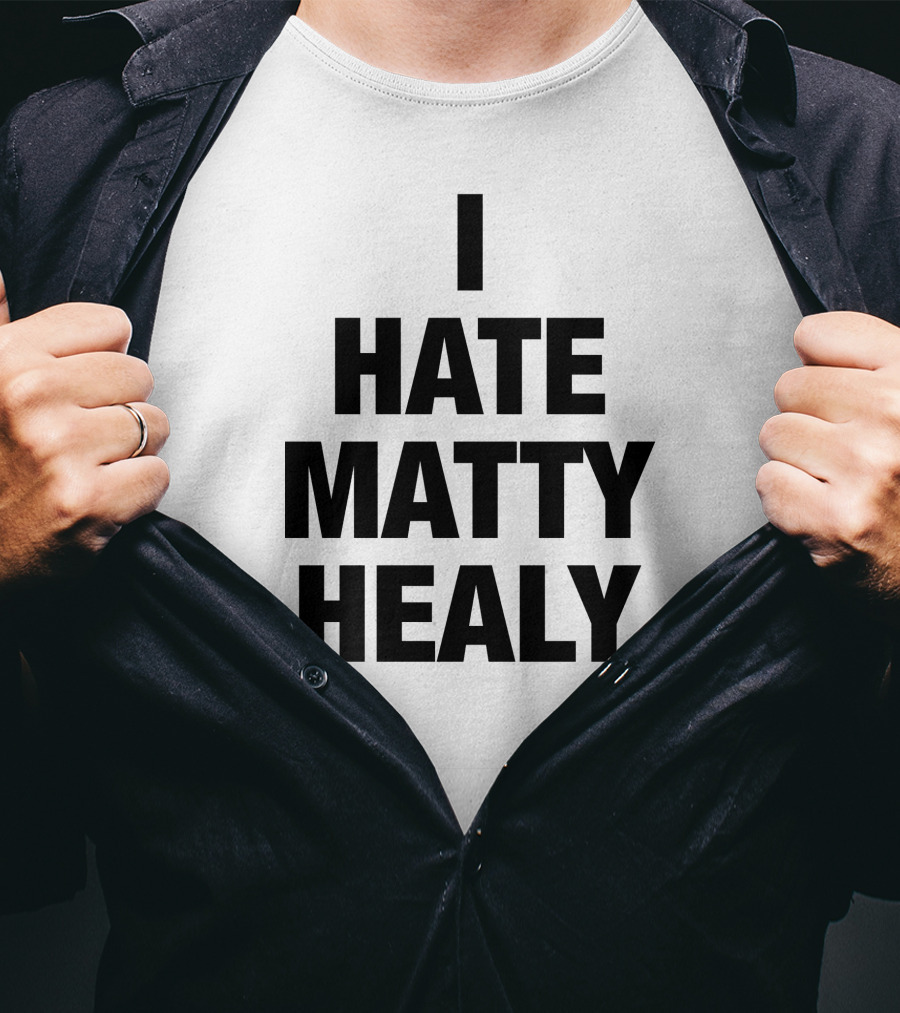 Emmyhartman Wearing I Hate Matty Healy T-Shirt