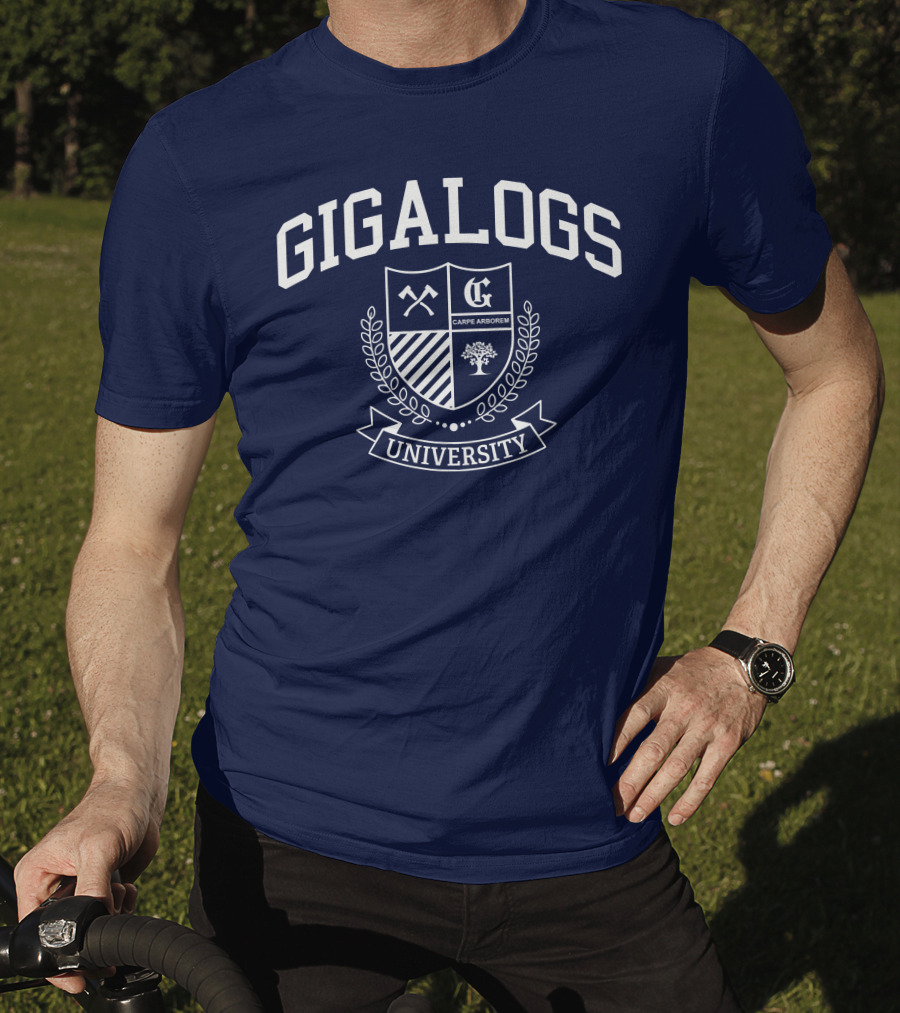 Worldofkeralis Gigalogs University Crest Carpe Arborem T-Shirt