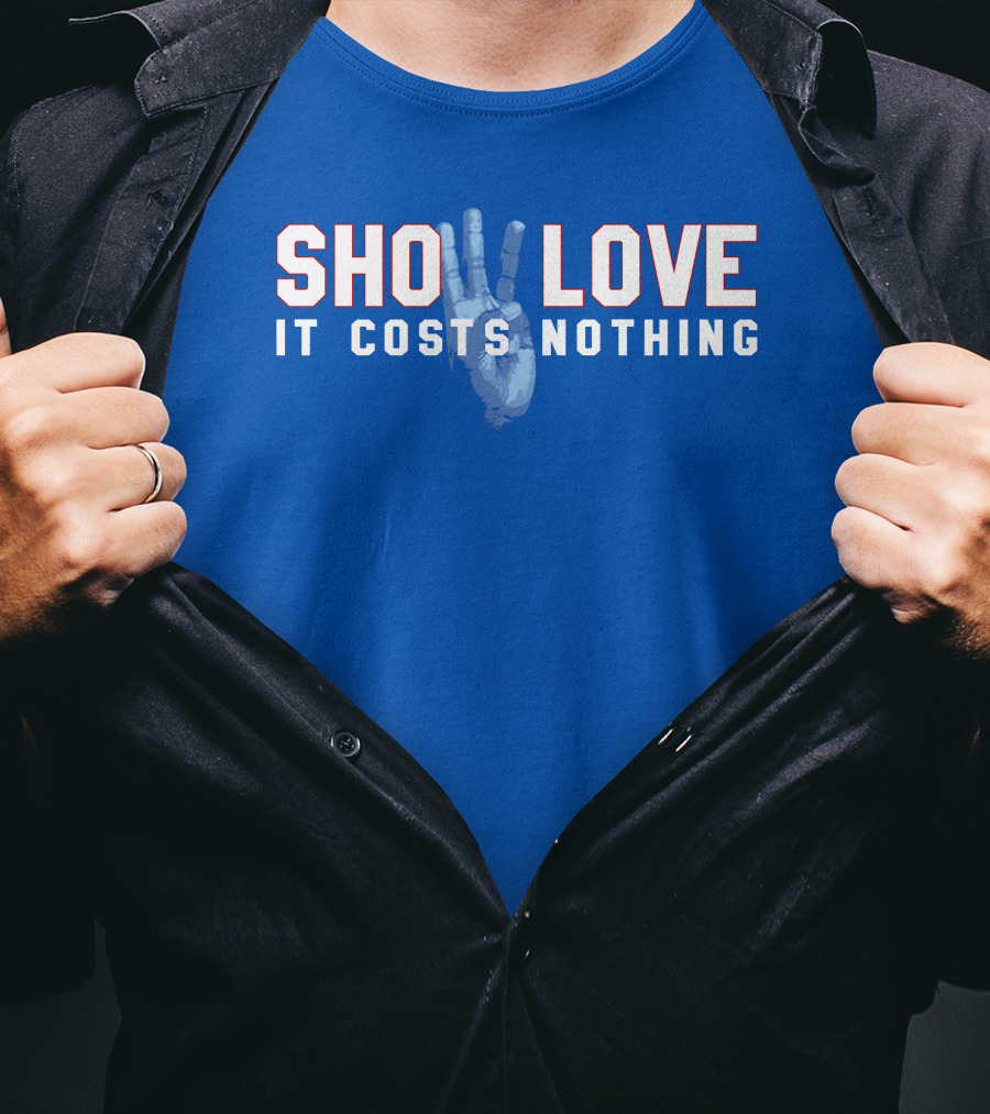 26Shirts Store Show Love It Costs Nothing Peace Sign T-Shirt