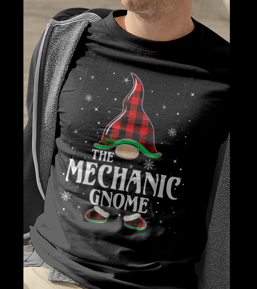 The Mechanic Gnome Buffalo Plaid Christmas Matching Family Holiday Snowflakes T-Shirt