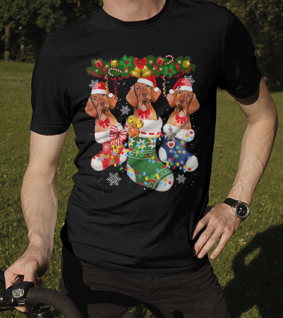 Vizsla Dogs In Christmas Stockings With Santa Hats And Holiday Decorations T-Shirt