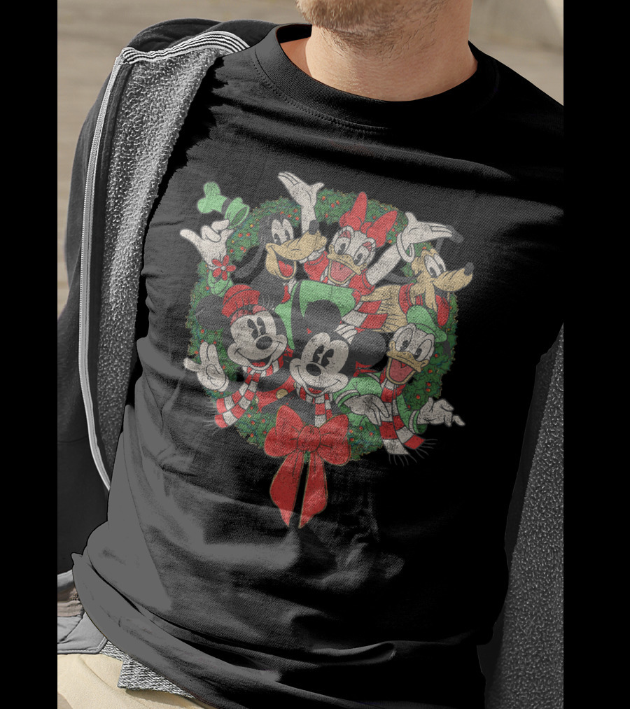 Disney Christmas Characters In Festive Wreath With Mickey, Minnie, Donald, Daisy, Goofy, Pluto T-Shirt