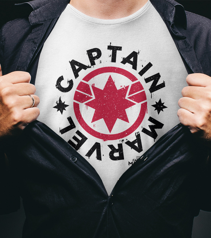 Captain Marvel Red Circle Star Emblem Distressed T-Shirt