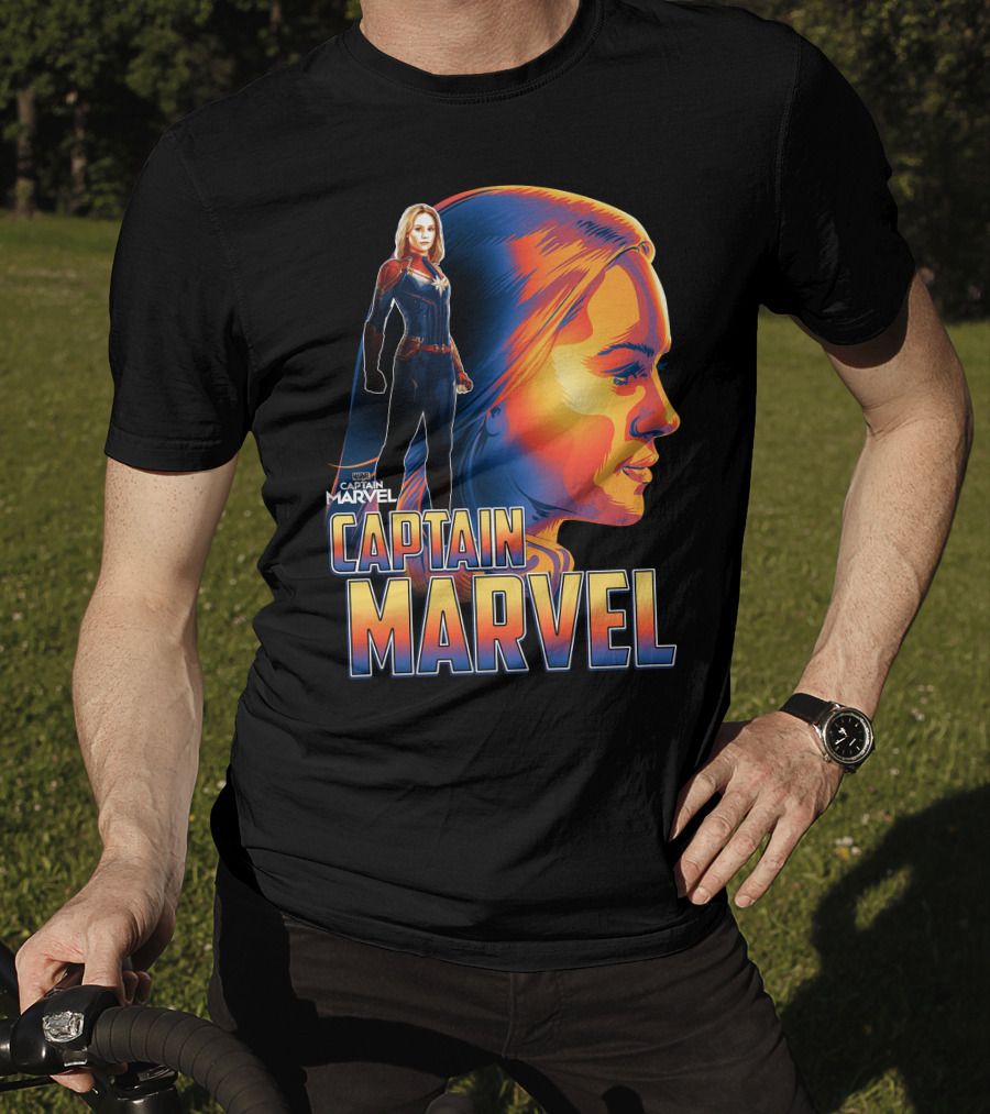 Captain Marvel Heroic Sunset Profile T-Shirt