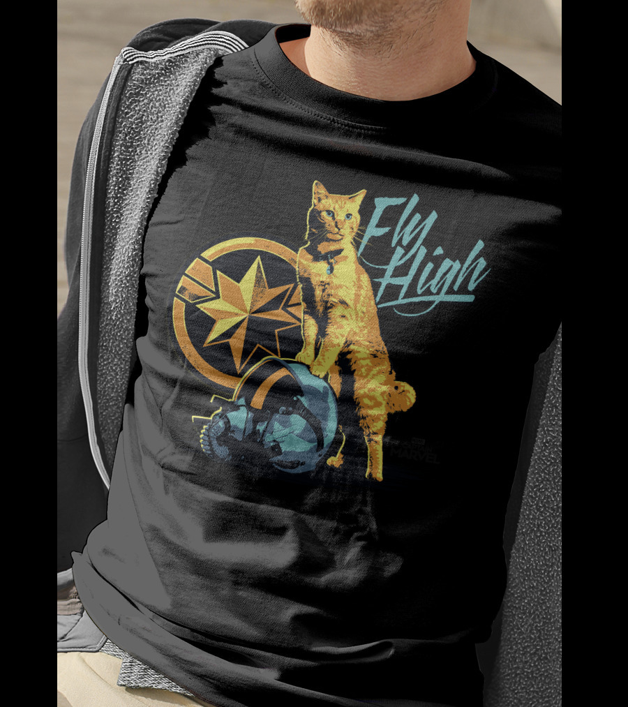 Captain Marvel Symbol Fly High Goose Cat Helmet T-Shirt