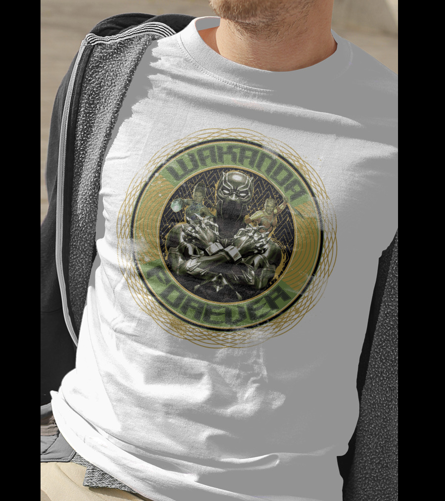 Wakanda Forever Black Panther Gold Circle Marvel T-Shirt