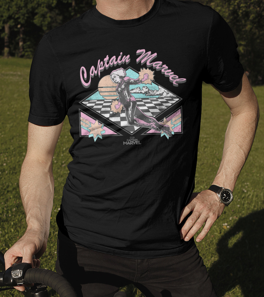 Captain Marvel Retro Checkered Pastel Sunset Superhero Flight T-Shirt