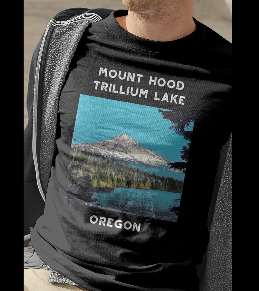 Mount Hood Trillium Lake Oregon T-Shirt
