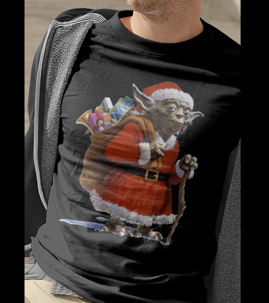 Star Wars Santa Yoda Carrying Sack Of Presents T-Shirt