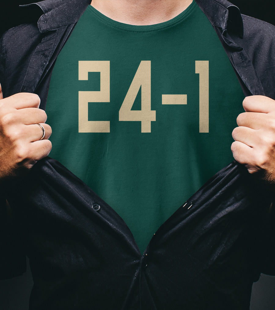 Bucks 24-1 Golden Numbers T-Shirt