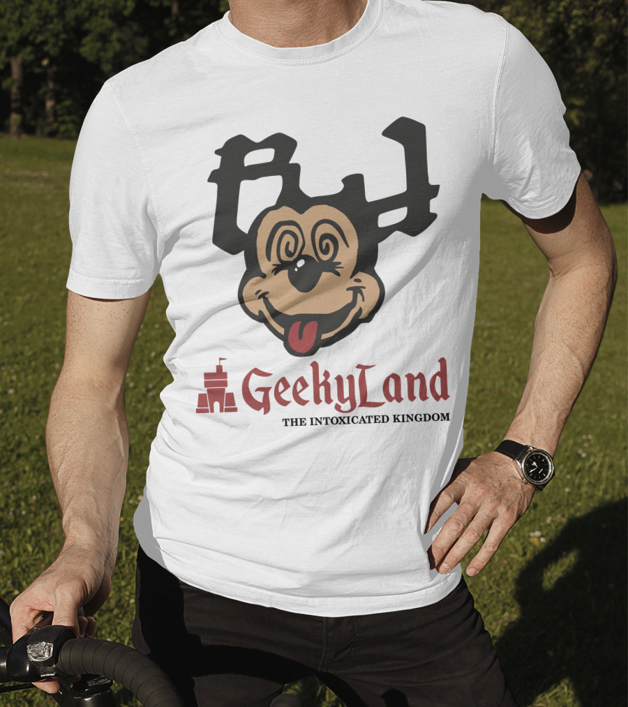 GeekyLand The Intoxicated Kingdom Dizzy Mouse Castle T-Shirt