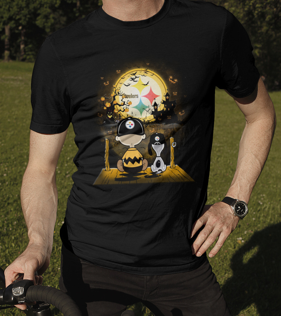 Peanuts Steelers Halloween Pumpkin Patch Scene T-Shirt