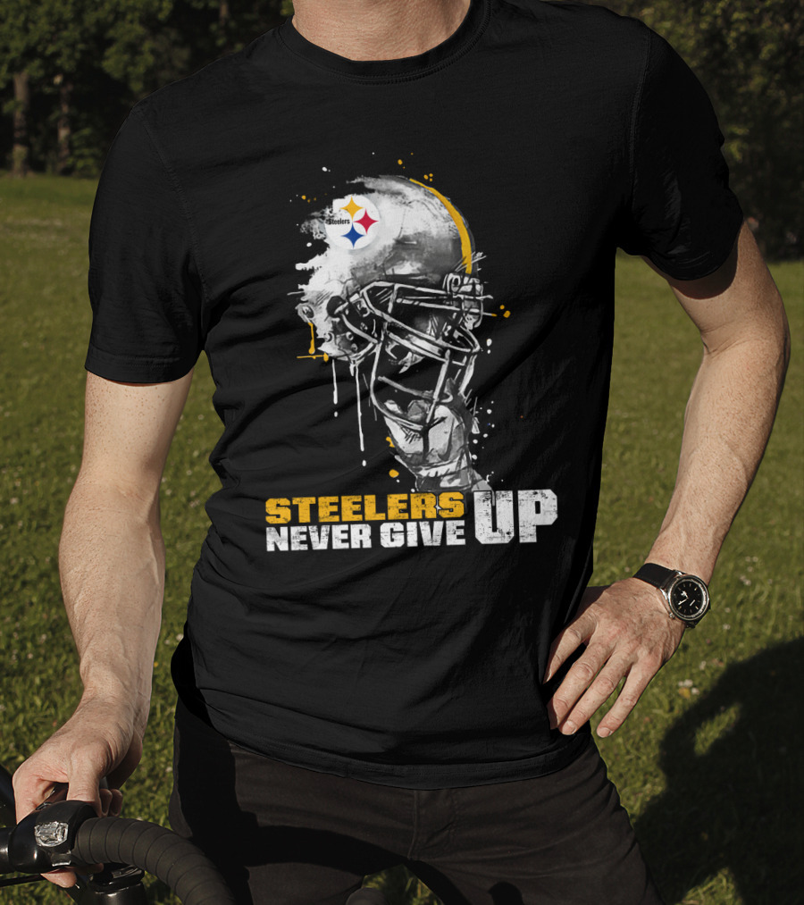 Steelers Never Give Up Helmet *Special Edition T-Shirt