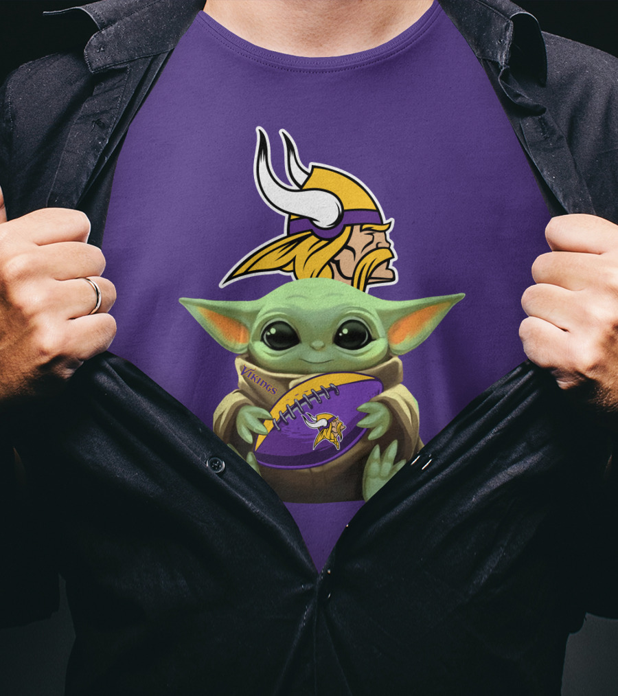 Vikings Football Baby Yoda T-Shirt