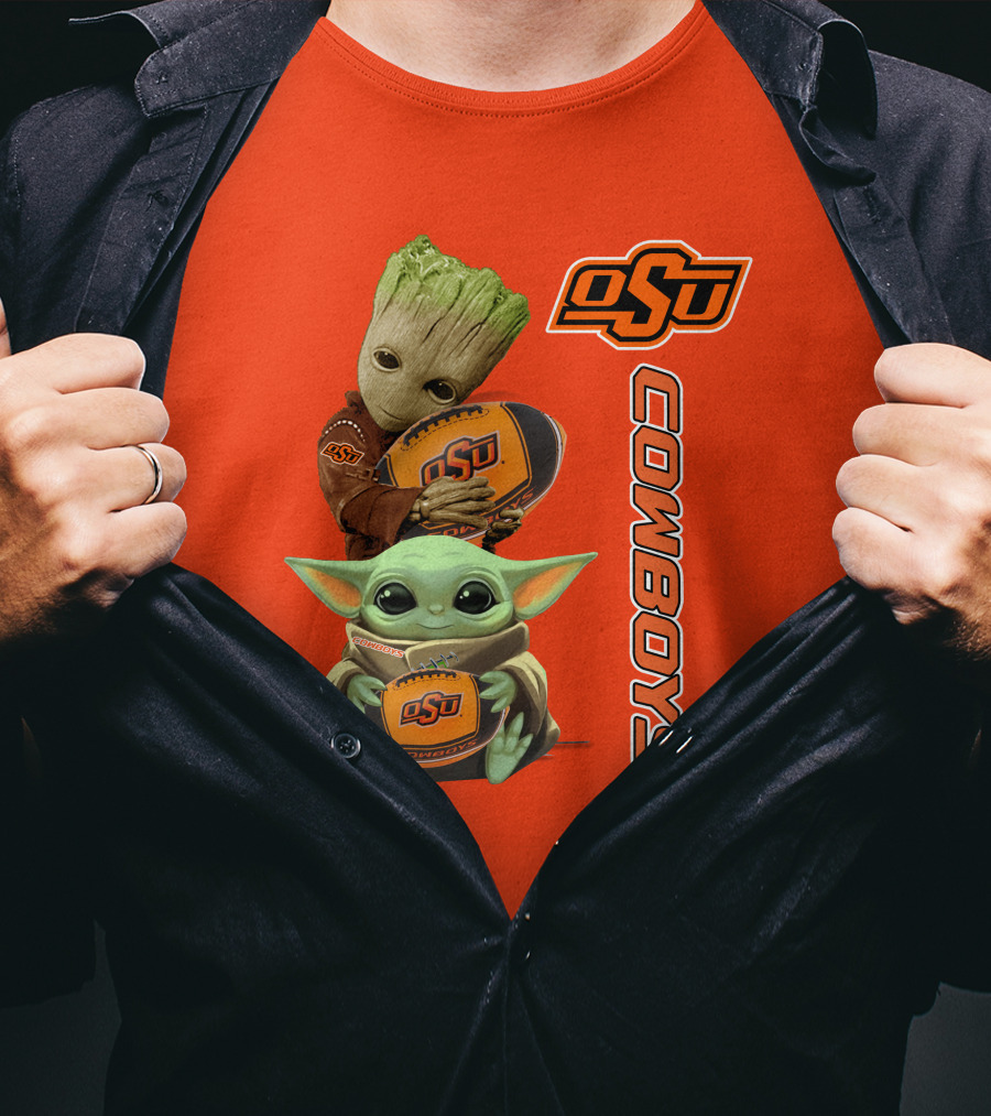 Osu Cowboys Groot And Baby Yoda Hugging Football T-Shirt