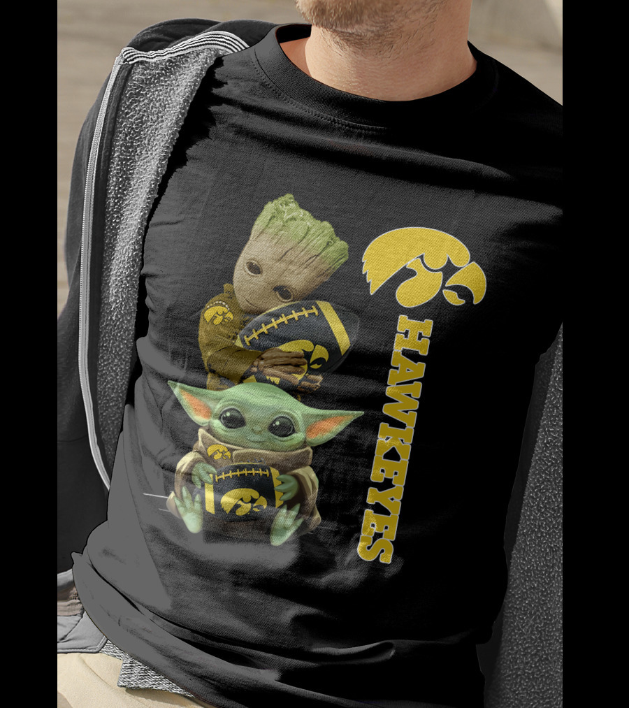 Baby Groot And Baby Yoda Hawkeyes T-Shirt