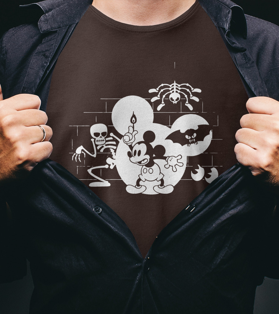 Mickey Mouse Haunted Halloween Mansion With Skeleton And Bat T-Shirt