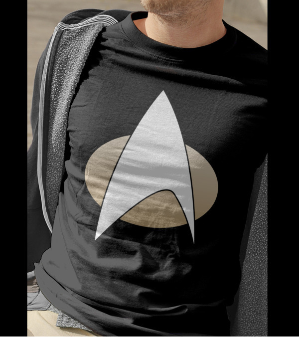 Star Trek Command Red Paneled Uniform Badge Insignia T-Shirt